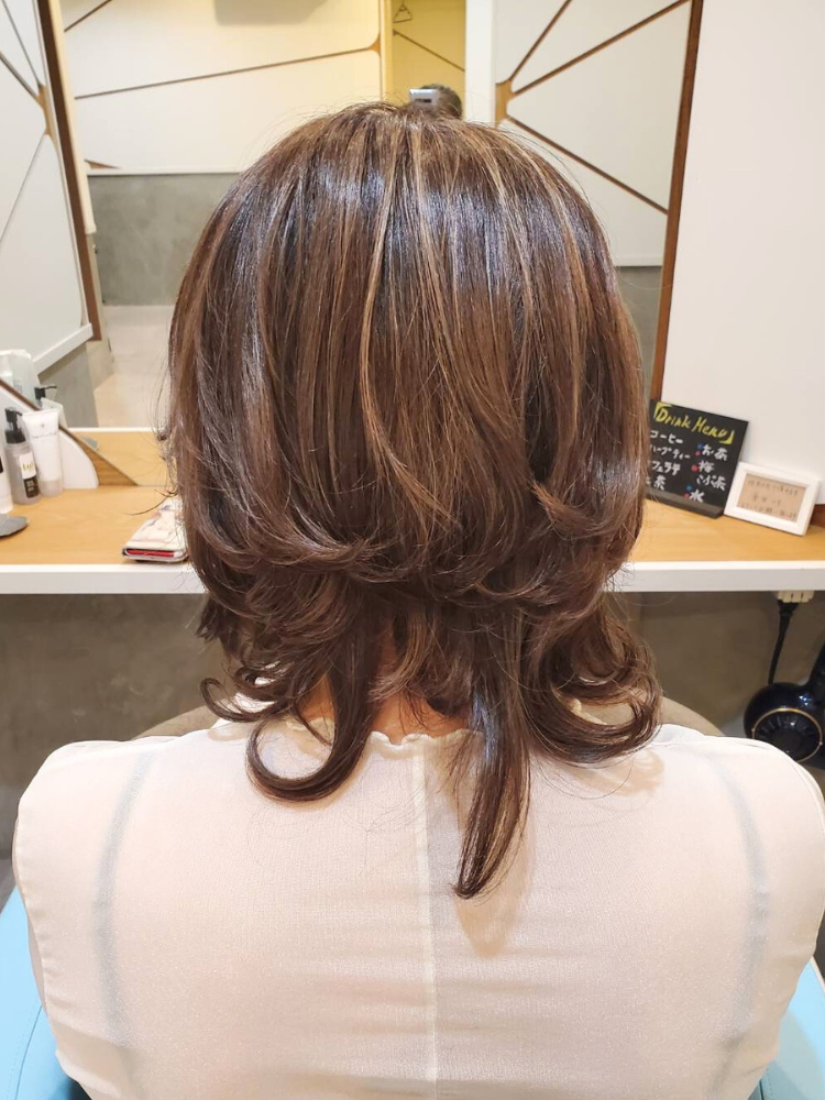 白髪をぼかすハイライト