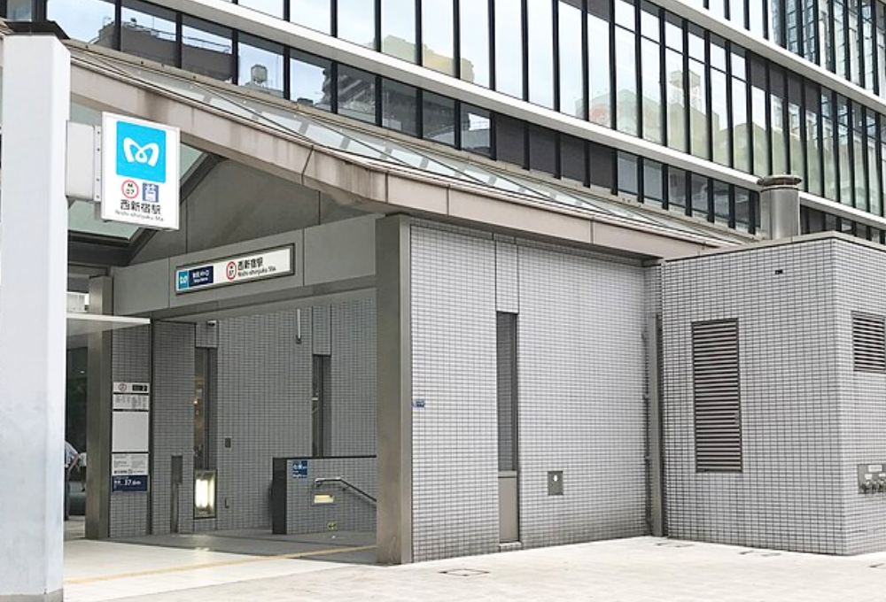 西新宿　白髪ぼかし